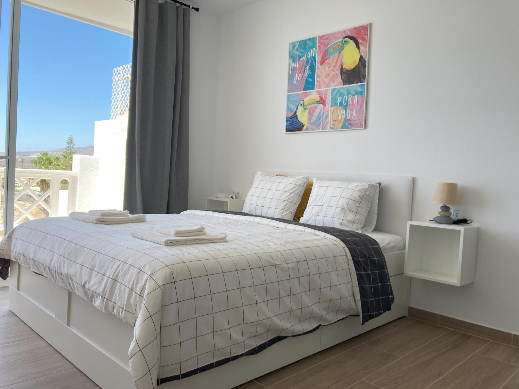Costa Adeje - Modern Apartment With Terrace Views Of Ocean & Sunset Kültér fotó