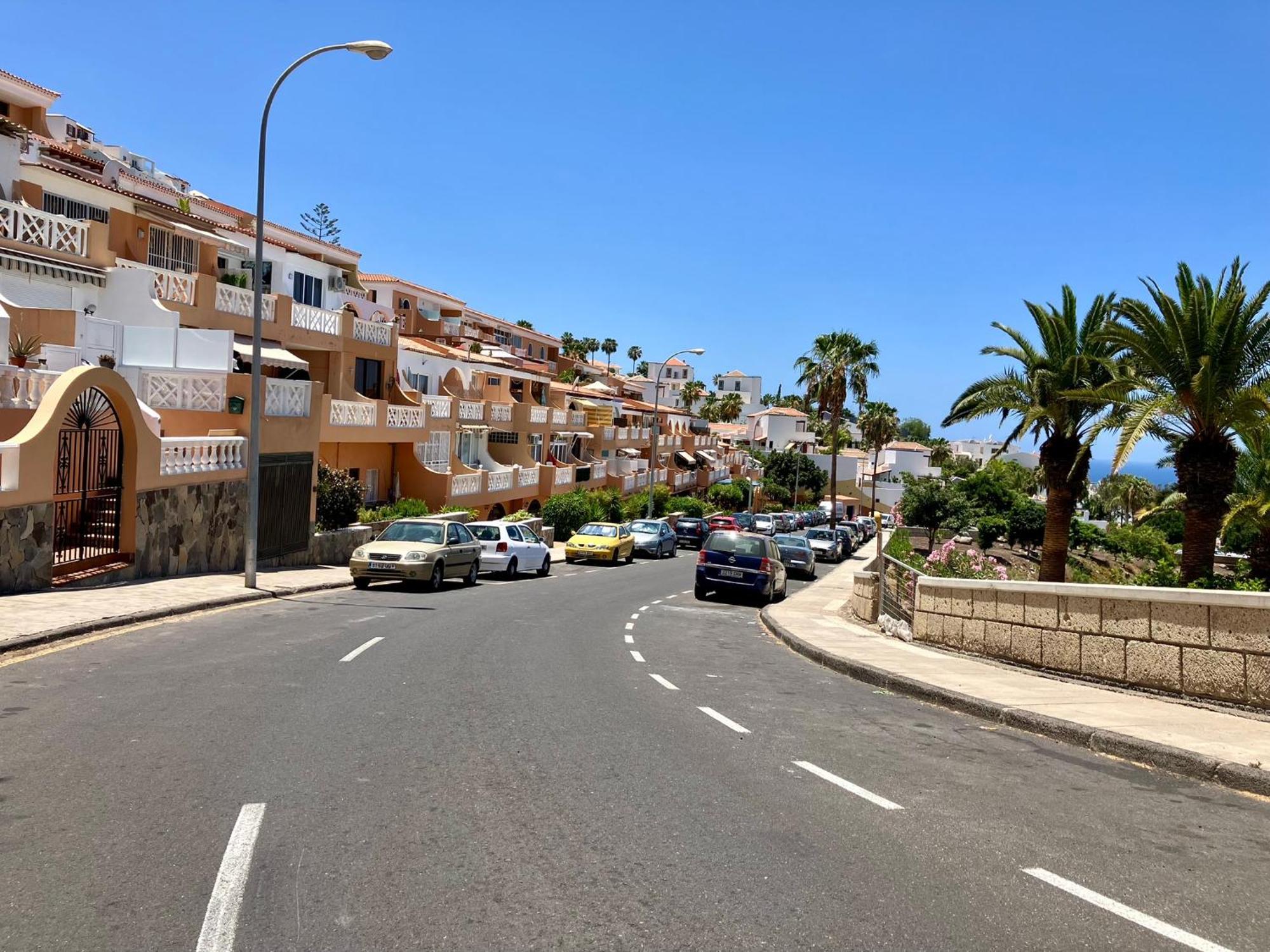 Costa Adeje - Modern Apartment With Terrace Views Of Ocean & Sunset Kültér fotó
